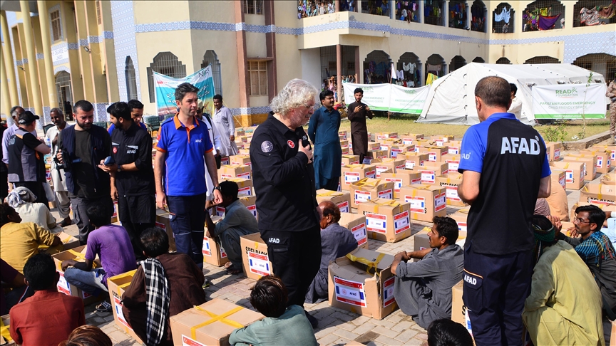Turkey at forefront of helping flood victims in Pakistan