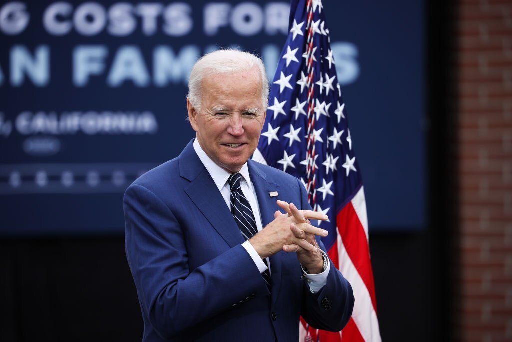 Biden, Trump rally troops on eve of crucial midterms