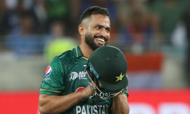 Ex-greats feel on-field umpires should have consulted third umpire on Nawaz’s no ball issue