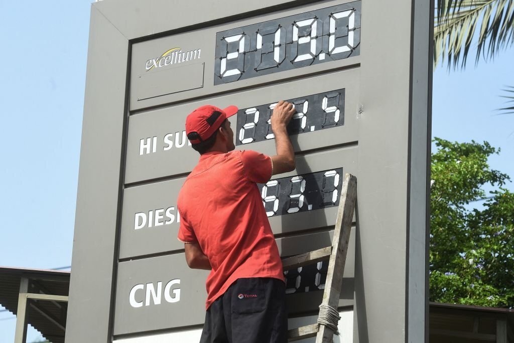 Fares in Karachi hiked by 10% after increase in fuel prices