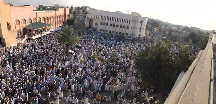 Usmani laid to rest in Karachi
