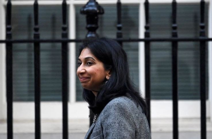 UK interior minister denounced for asylum seeker 'invasion' comments