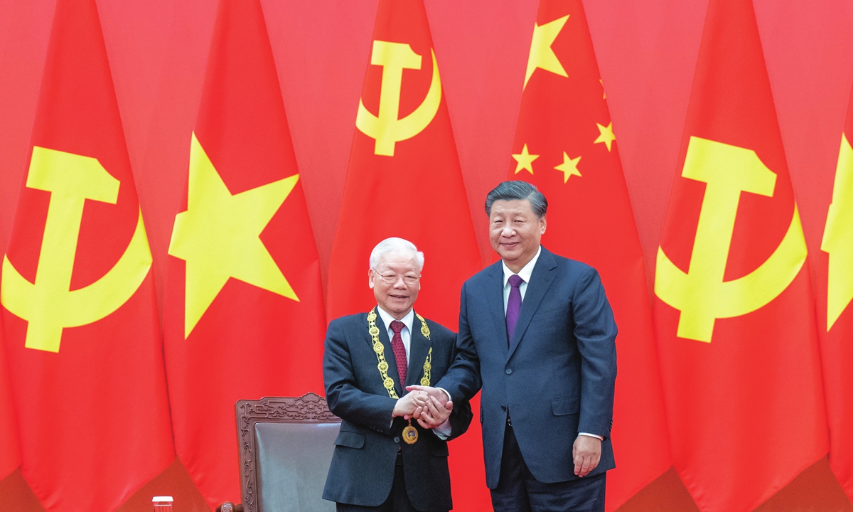 China, Vietnam chart course for bilateral ties during talks between Xi, Trong
