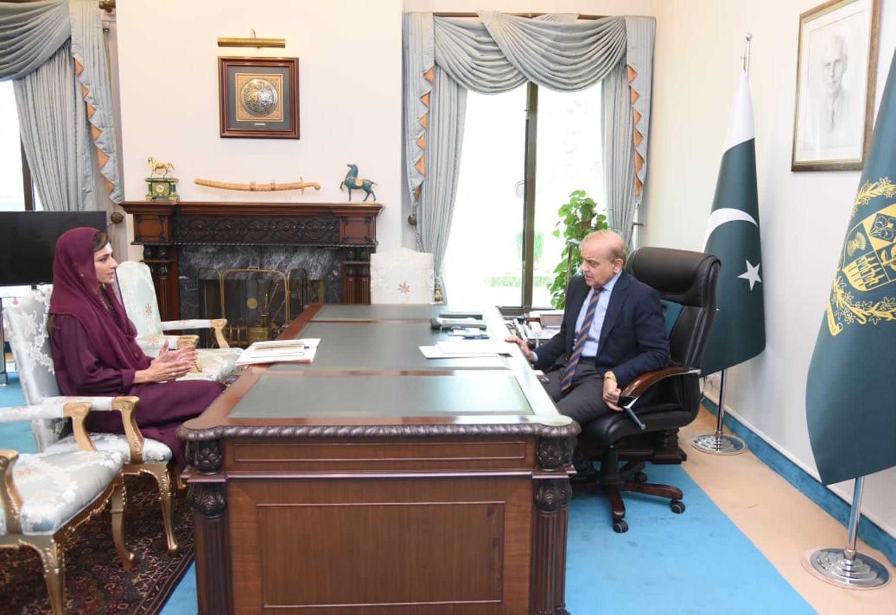 Khar briefs PM on Afghanistan visit
