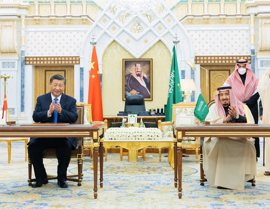 China-Arab summit carries forward traditional friendship, fosters closer community with shared future