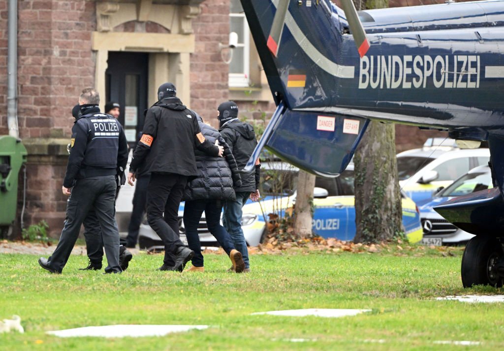 Germany busts far-right cell plotting to overthrow government