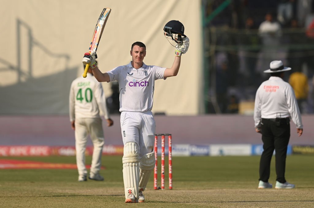 England within 50 of Pakistan after Brook ton in third Test