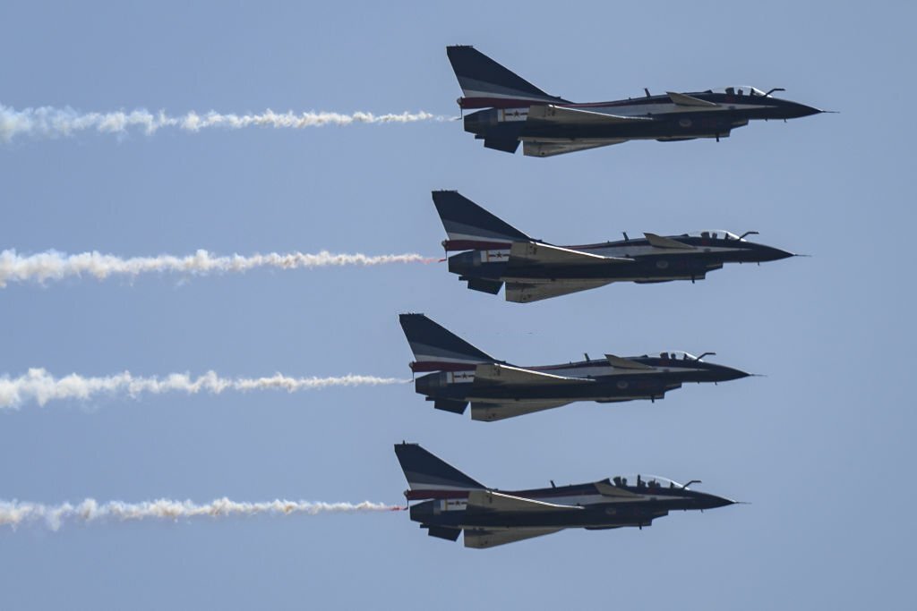 Chinese forces simulate 'sealing off' Taiwan on third day of military drills