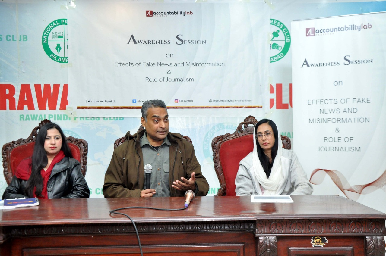 Experts stress on responsible journalism to counter effects of fake news, misinformation