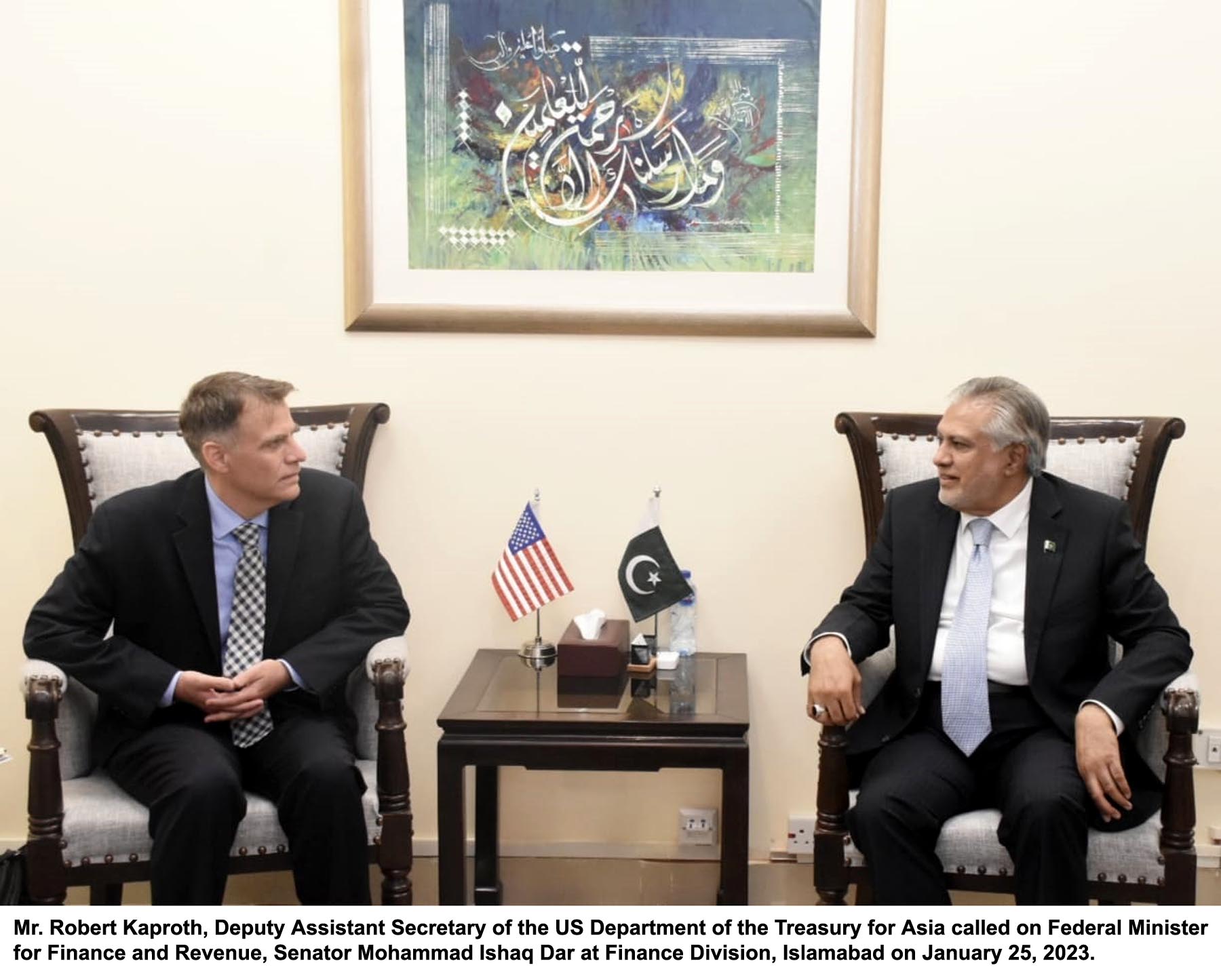 US offers support, cooperation to help resolve economic, financial issues of Pakistan