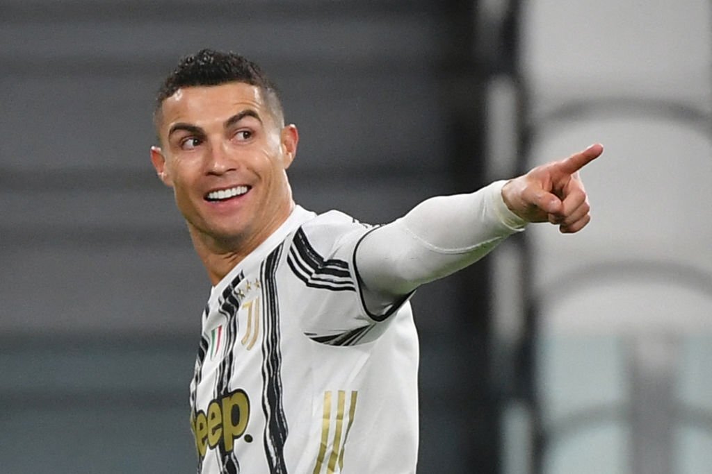 Cristiano Ronaldo: Soccer star tops Forbes' highest-paid athlete list for  2023