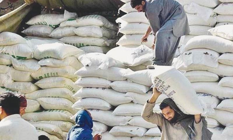 Karachi admin fixes flour price at Rs105 per kg