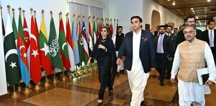 Bilawal leaves for Germany to attend Munich Security Conference