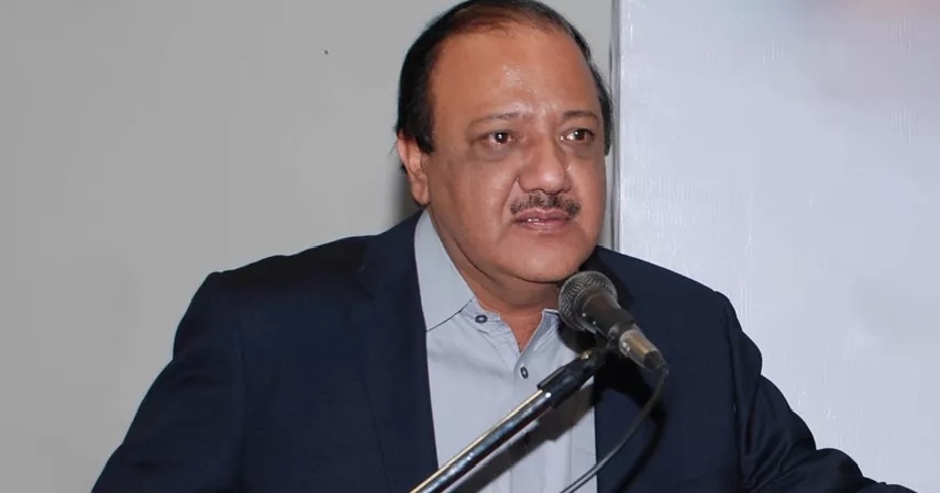 Police arrest two secretaries of Ch Wajahat