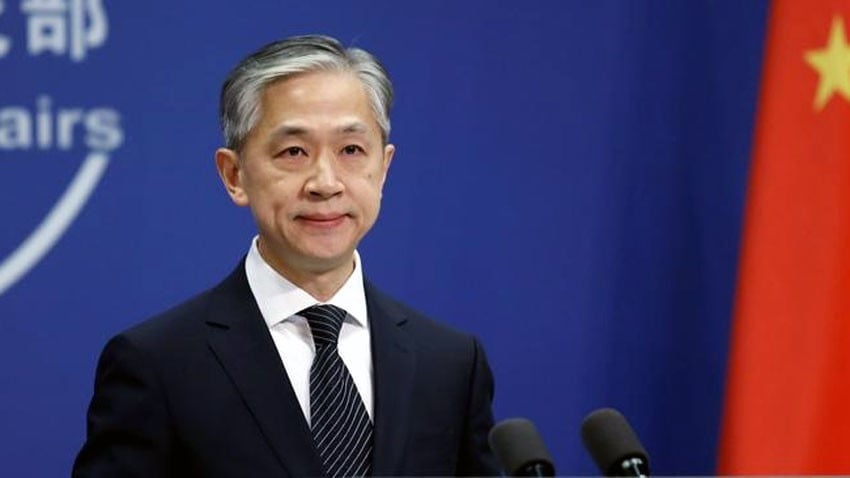 China rejects US claim of planning to arm Russia