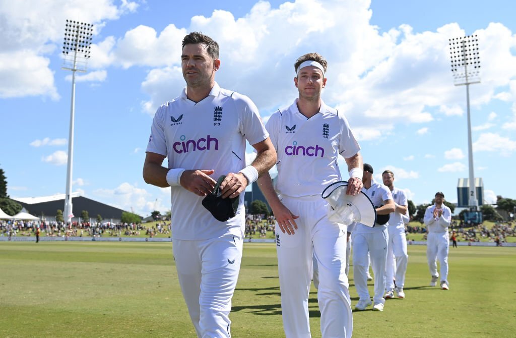 England thrash New Zealand by 267 runs in first Test