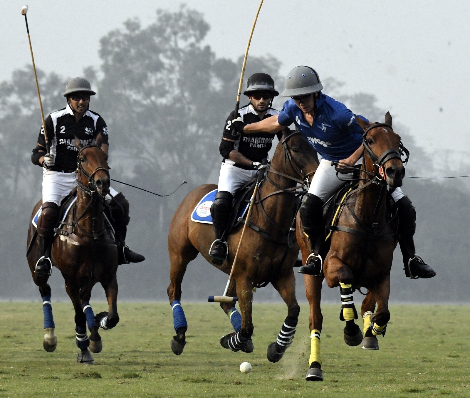 FG Polo, Newage/MP breeze into final Century 99 Punjab Polo Cup