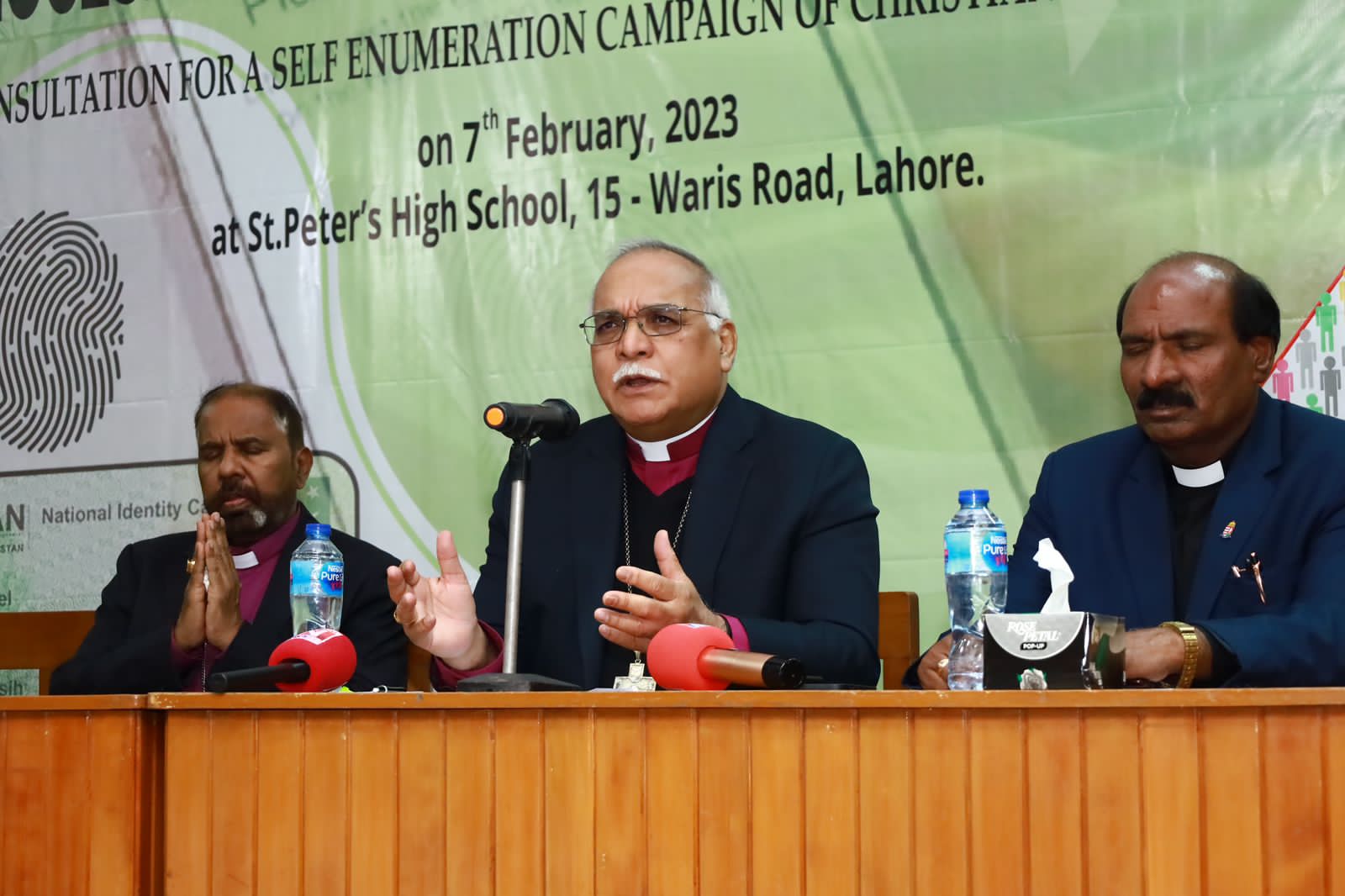 Christians mulling first self-enumeration campaign