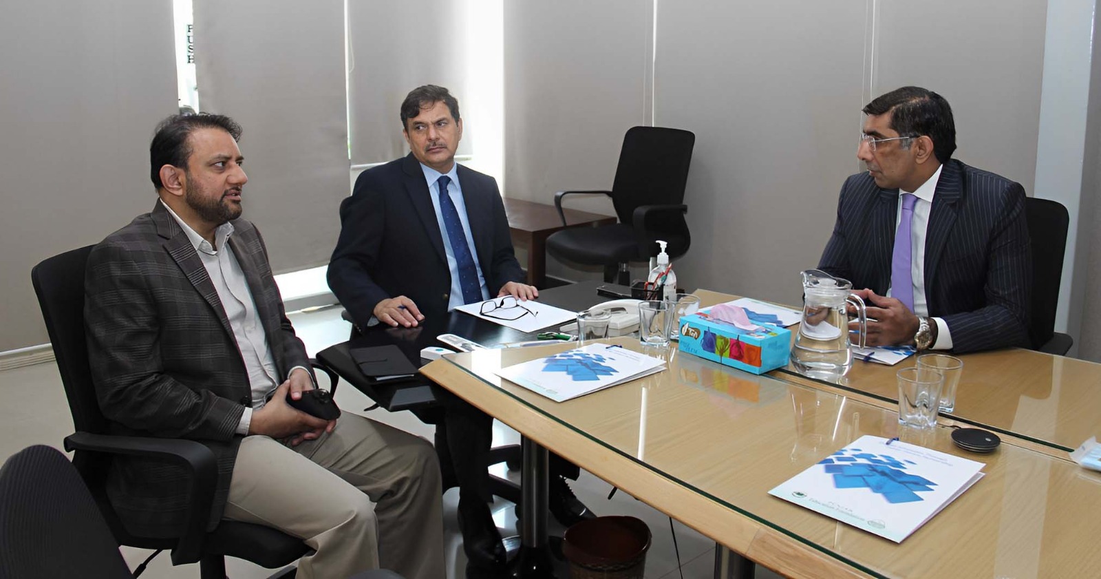 Minister advocates for school accessibility in slums through PEF project