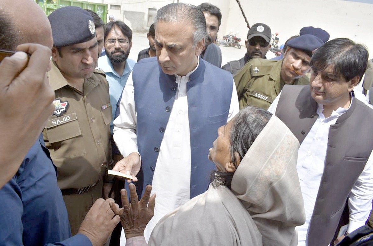 CS inspects arrangements for free flour distribution in different cities