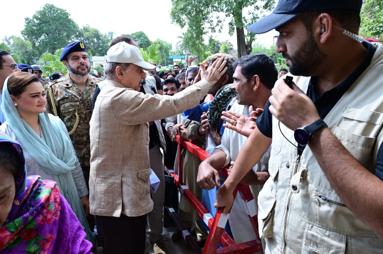 PM Shehbaz on the forefront to ensure free flour supply to needy persons