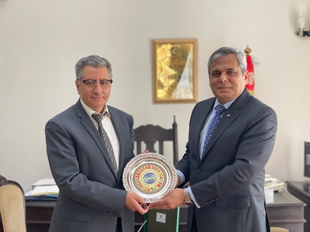 COMSATS boss calls on Tunisian envoy