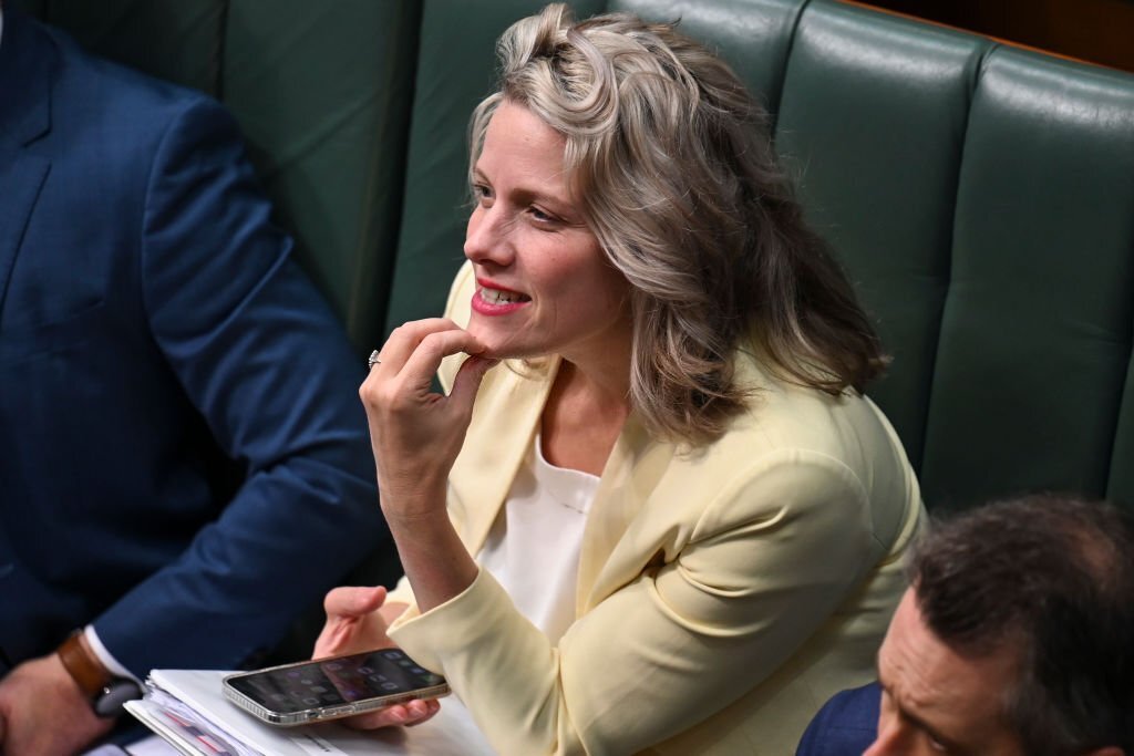 Australia to overhaul immigration system, smooth entry for skilled workers