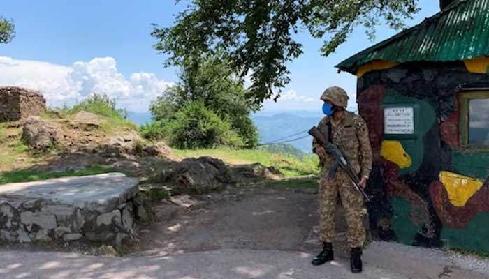 Eight terrorists killed, two soldiers martyred in South Waziristan IBO: ISPR