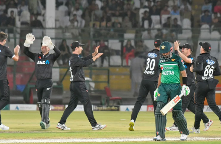 Iftikhar blitz in vain as NZ foil Pakistan’s clean sweep bid