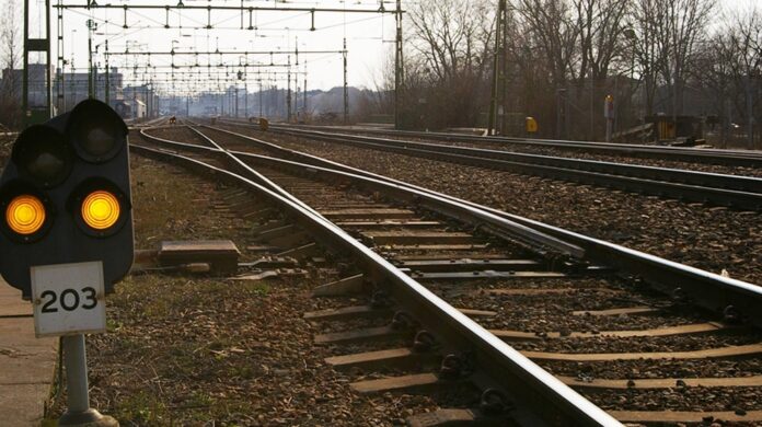 Revival of railway system key to boost Pak-Afghan trade: FCAA President