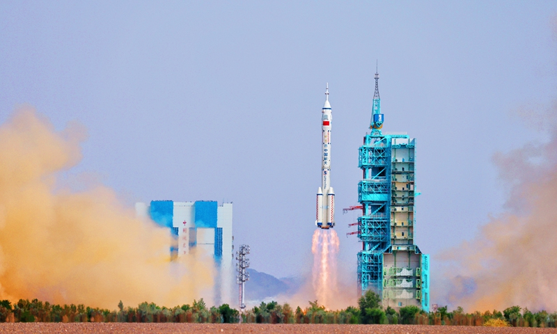 China Space Station sees 'heavenly reunion' of 6 taikonauts