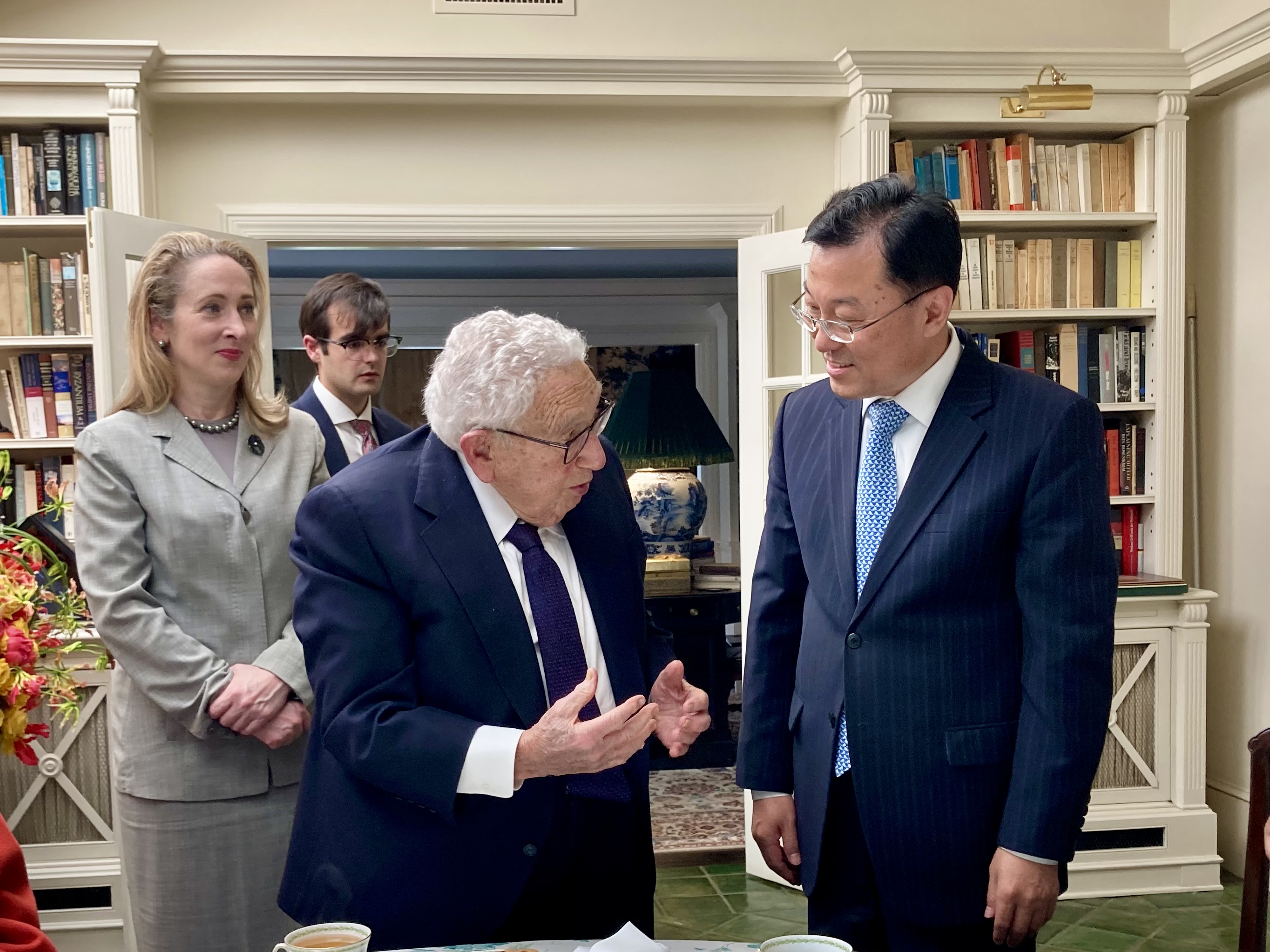 Ambassador Xie Feng meets with former U.S. Secretary of State Henry Kissinger