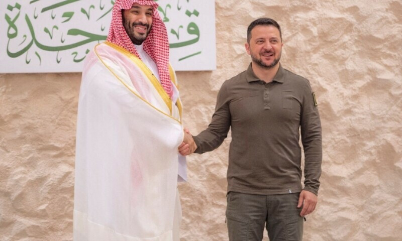 Ukraine’s Zelenskiy visits Saudi, seeks Arab League support