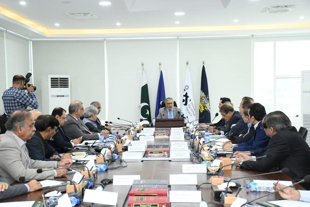 Delegation of Islamabad Industrial Association calls on Ishaq Dar