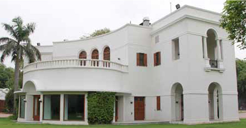 The strawberries of Jinnah House