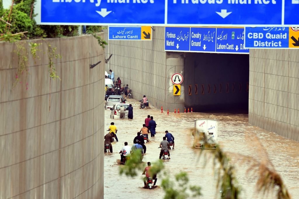 Heavy rain causes flooding in Lahore and surrounding Punjab cities