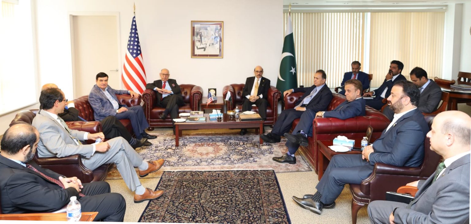 Senator stresses political steadiness, economic continuity for stability