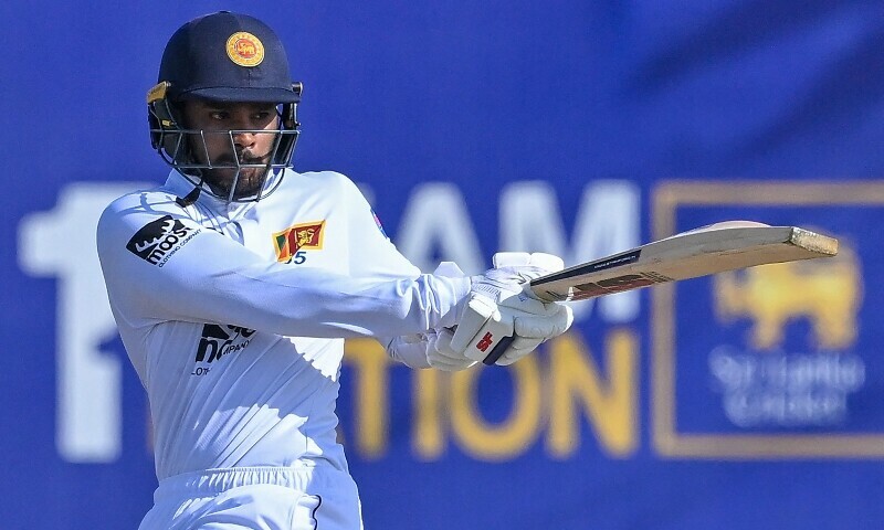 De Silva leads Sri Lanka fight back against Pakistan after early collapse in Galle Test