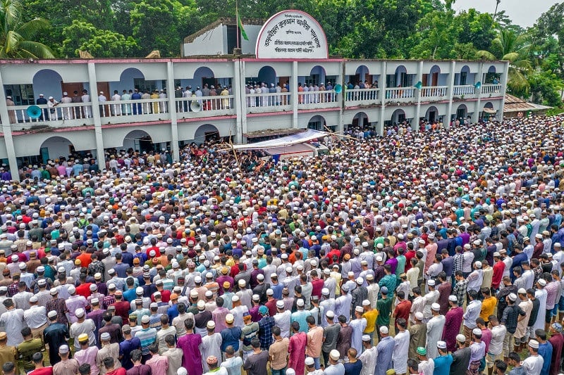 Jamaat-e-Islami leader buried after violent protests in Bangladesh