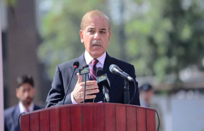 Pakistan to continue moral, political, diplomatic support to Kashmiris: PM