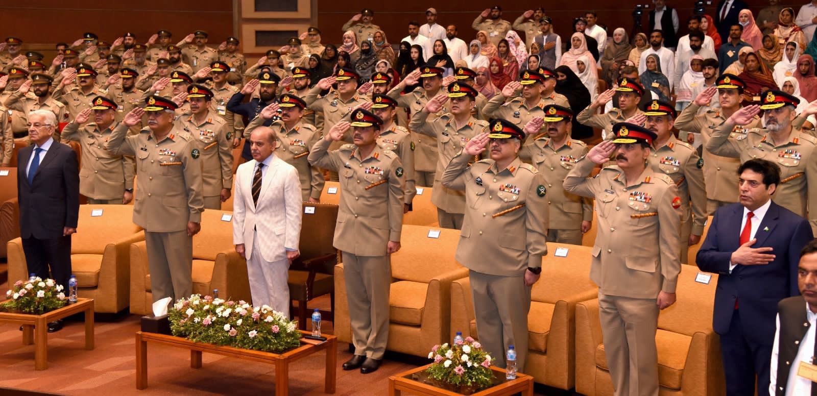 PM pays tribute to sacrifice, valour in farewell visit to GHQ