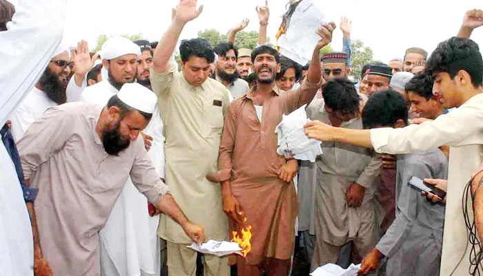 Electricity bills and delimitations