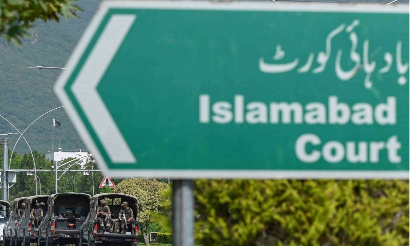 IHC indicts Islamabad DC, three police officers for contempt over PTI leaders’ detention
