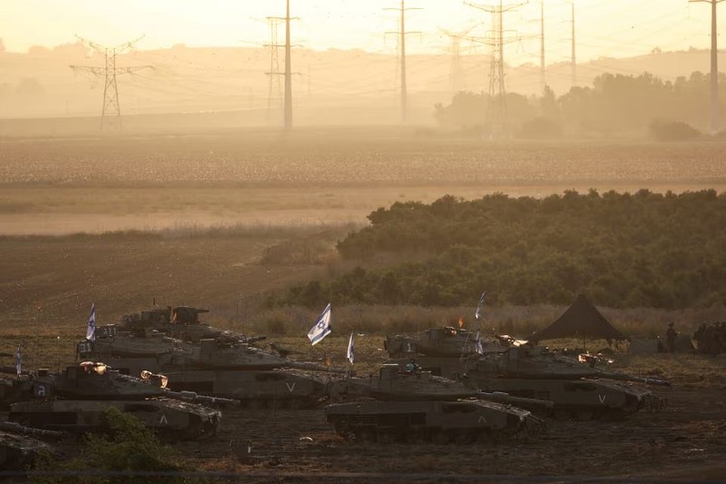 China says force 'not way' to resolve Israeli-Palestinian conflict