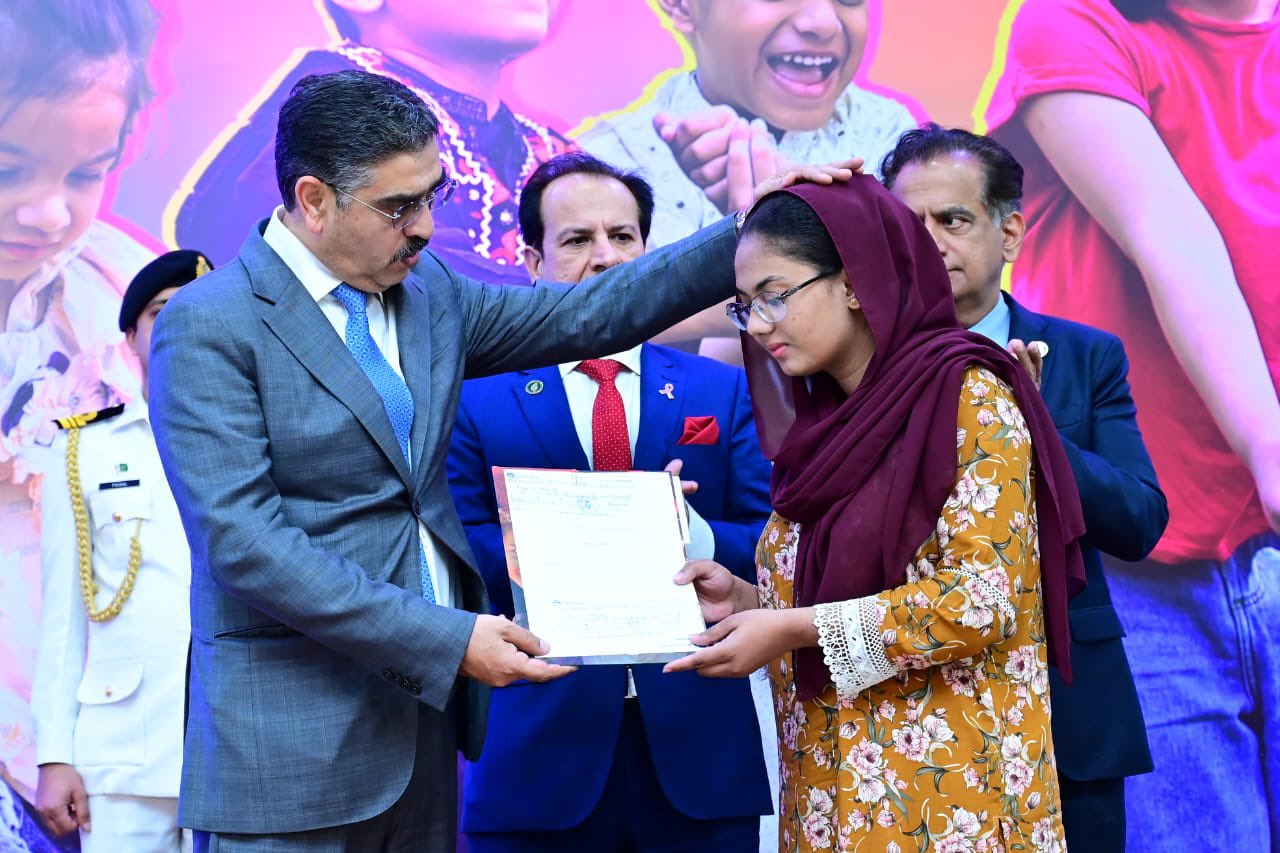 Dream of polio-free Pakistan to be realized at every cost: PM Kakar