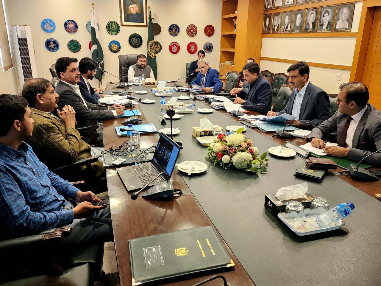 Cabinet’s body recommends names of Imran, others be put on ECL