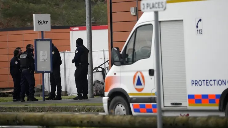 300 Indians held in France over human trafficking charges