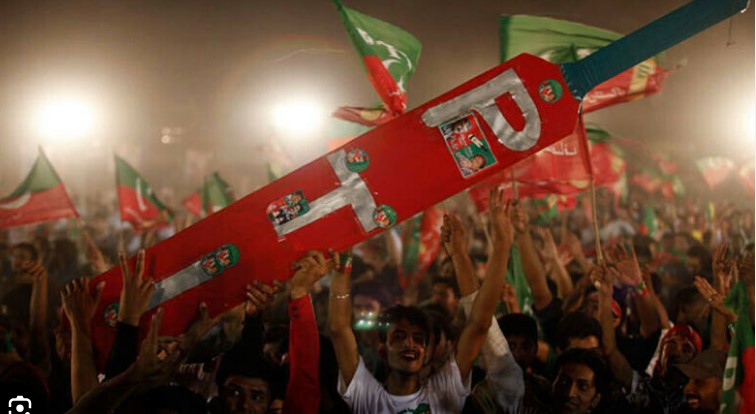 ECP’s inordinate delay to issue PTI electoral symbol ‘bat’ deplorable: PTI
