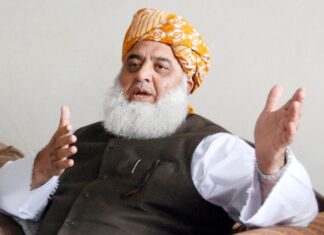 JUI-F chief calls on expatriates to play stronger role in boosting Pakistan’s economy