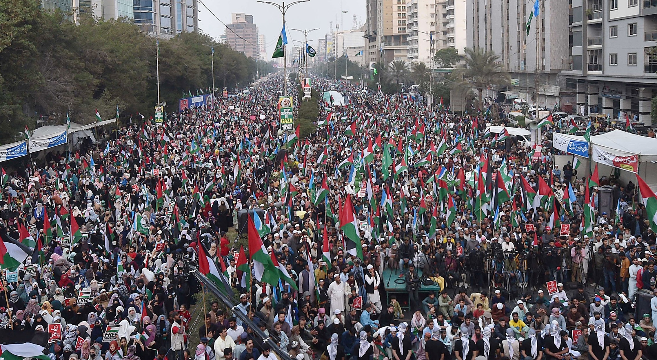 ‘Pakistanis stand by Palestinians’: Thousands demand end to 'Gaza genocide’